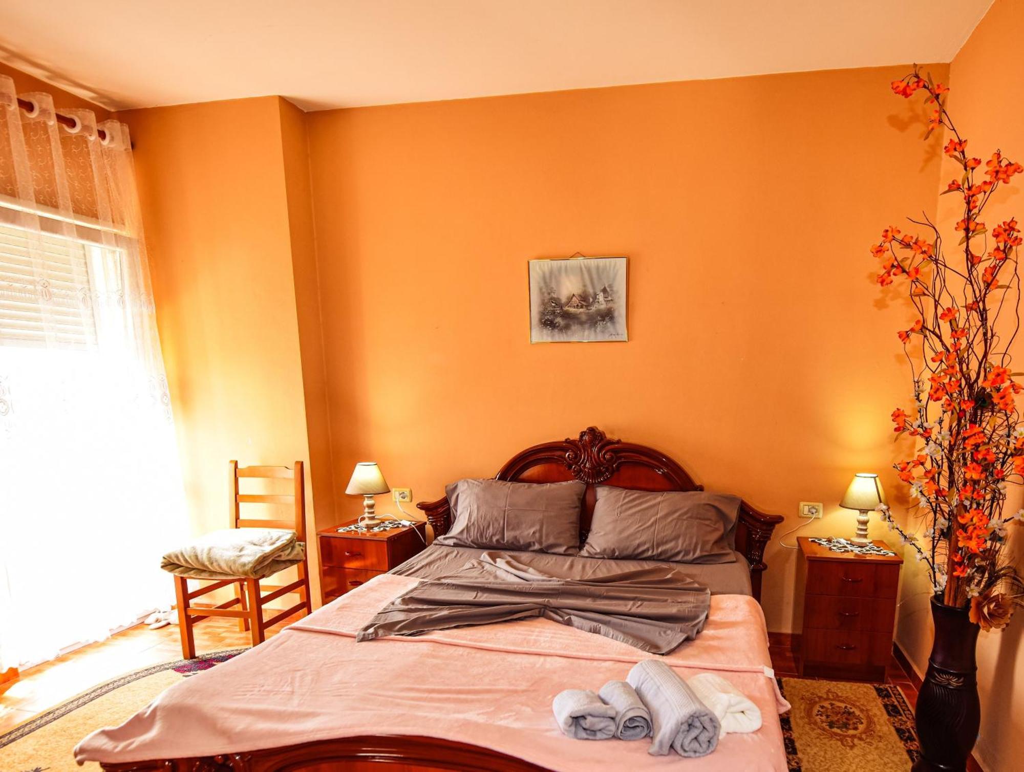 Appartement Apartamento Del Capitan à Shkodër Extérieur photo